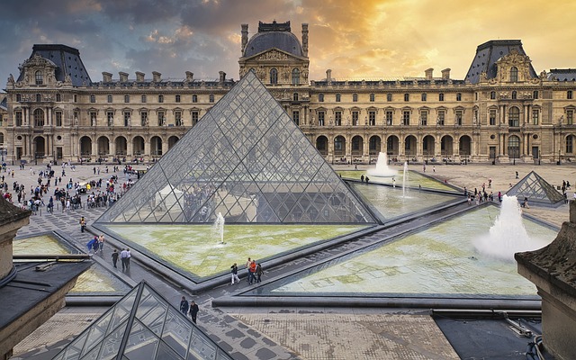 Museo del Louvre, París